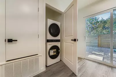 10710 Crestview Drive, Jonestown, TX 78645 - Photo 31