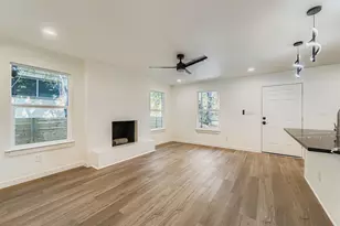 10710 Crestview Dr, Jonestown, TX 78645 - Photo 11