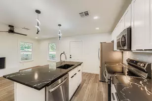 10710 Crestview Dr, Jonestown, TX 78645 - Photo 19
