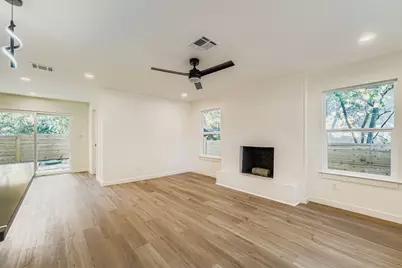 10710 Crestview Drive, Jonestown, TX 78645 - Photo 13