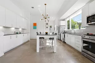 510 El Paso St, Austin, TX 78704 - Photo 11