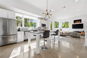 510 El Paso St, Austin, TX 78704 - Photo 9