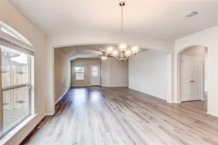 227 Reagor Dr, Taylor, TX 76574 - Photo 13