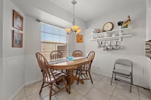 2712 Thrushwood Dr, Austin, TX 78757 - Photo 3