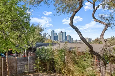 1406 Summit Street, Austin, TX 78741 - Photo 5