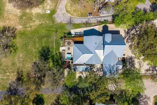 25207 Lakeview Dr, Spicewood, TX 78669 - Photo 35