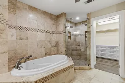 25207 Lake View Drive, Spicewood, TX 78669 - Photo 7