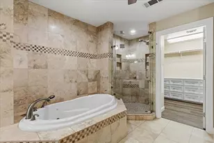 25207 Lakeview Dr, Spicewood, TX 78669 - Photo 7