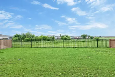 9200 Daisy Cutter Crossing, Georgetown, TX 78626 - Photo 25