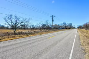 1015 E Main St, Troy, TX 76579 - Photo 7