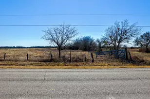 1015 E Main St, Troy, TX 76579 - Photo 3