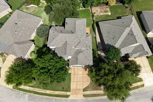 1813 Harvest Dance Dr, Leander, TX 78641 - Photo 35
