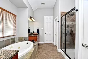 10532 Medinah Greens Dr, Austin, TX 78717 - Photo 25