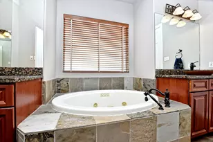 10532 Medinah Greens Dr, Austin, TX 78717 - Photo 25