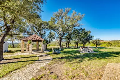 9763 Ranch Road 1623, Blanco, TX 78606 - Photo 33