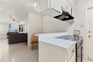 6911 Cooper Ln, Austin, TX 78745 - Photo 7