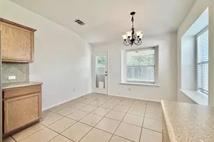1015 Aiken Dr, Leander, TX 78641 - Photo 15