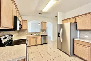 1015 Aiken Dr, Leander, TX 78641 - Photo 17