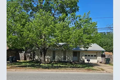 1001 W 17th Street, Georgetown, TX 78626 - Photo 1