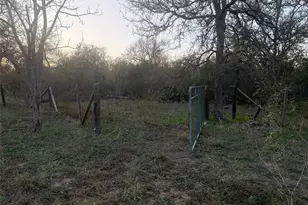 326 The Forest Rd, Dale, TX 78616 - Photo 11