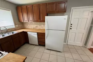 1307 Corona Dr, Austin, TX 78723 - Photo 9