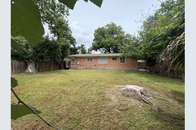 1307 Corona Drive, Austin, TX 78723 - Photo 23