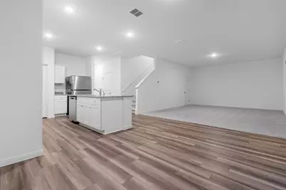 337 Wedemeyer Street, Taylor, TX 76574 - Photo 9