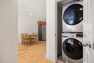 909 Reinli St, Austin, TX 78751 - Photo 17