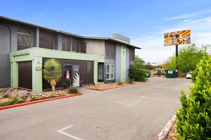 909 Reinli St, Austin, TX 78751 - Photo 5