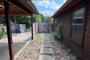 504 Clover Ct, Austin, TX 78745 - Photo 13