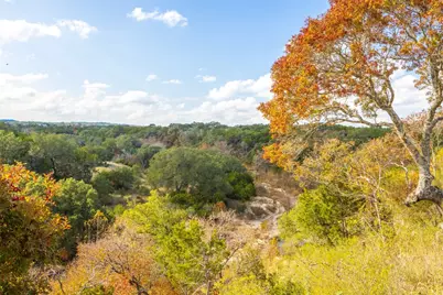 7301 Creek Road, Dripping Springs, TX 78620 - Photo 13