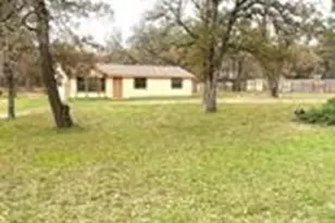 137 Road Runner Ln, Bastrop, TX 78602 - Photo 3