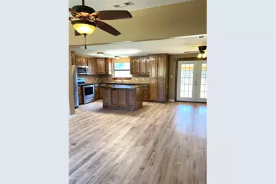 137 Road Runner Lane, Bastrop, TX 78602 - Photo 5