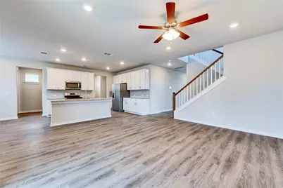 1912 Ruger Pass, Leander, TX 78641 - Photo 3