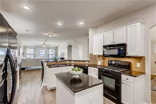 2416 Ericanna Ln, Leander, TX 78641 - Photo 9