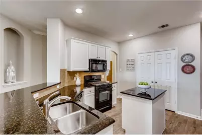 2416 Ericanna Lane, Leander, TX 78641 - Photo 11