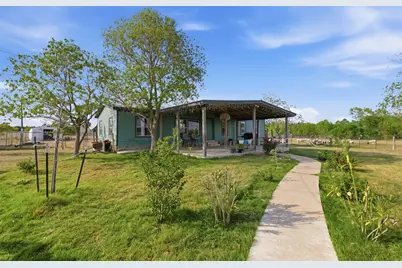 1150 Walter Hoffman Road, Cedar Creek, TX 78612 - Photo 3