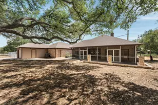 2004 Fountainwood Dr, Georgetown, TX 78633 - Photo 29