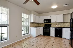 300 N Field St, Round Rock, TX 78681 - Photo 13