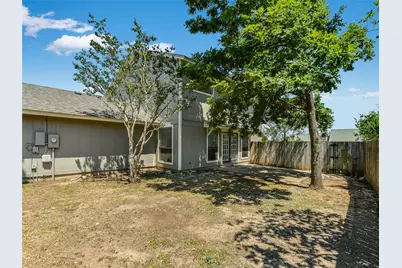 300 North Field Street, Round Rock, TX 78681 - Photo 23
