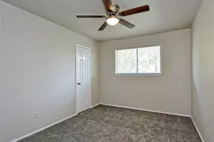 300 N Field St, Round Rock, TX 78681 - Photo 21