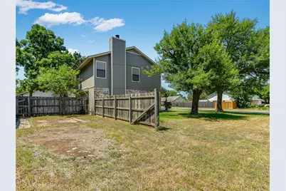 300 North Field Street, Round Rock, TX 78681 - Photo 25