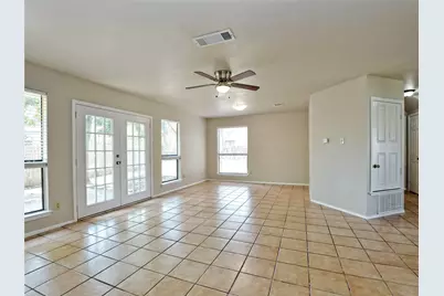 300 North Field Street, Round Rock, TX 78681 - Photo 9
