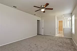 300 N Field St, Round Rock, TX 78681 - Photo 17
