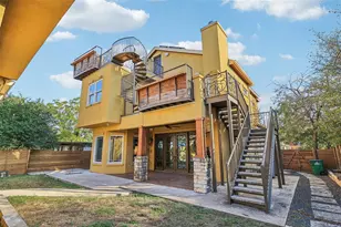 1904 E 13th St, Austin, TX 78702 - Photo 23