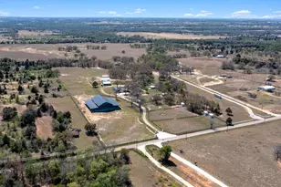 359 N County Line Rd, Elgin, TX 78621 - Photo 5