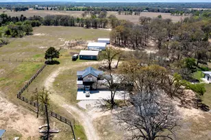 359 N County Line Rd, Elgin, TX 78621 - Photo 11