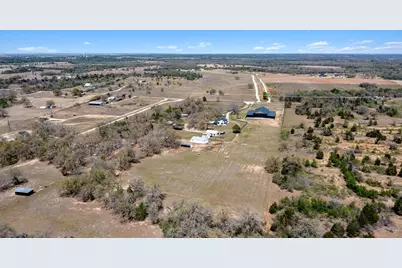 359 N County Line Road, Elgin, TX 78621 - Photo 23