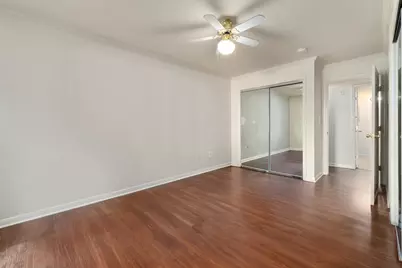 501 W 26th Street #113, Austin, TX 78705 - Photo 19