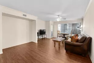 501 W 26th St, Austin, TX 78705 - Photo 1